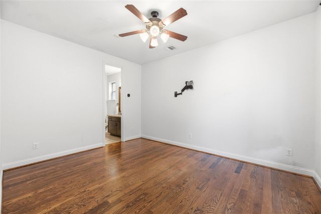 1029 W 21st Street D, Houston, TX 77008