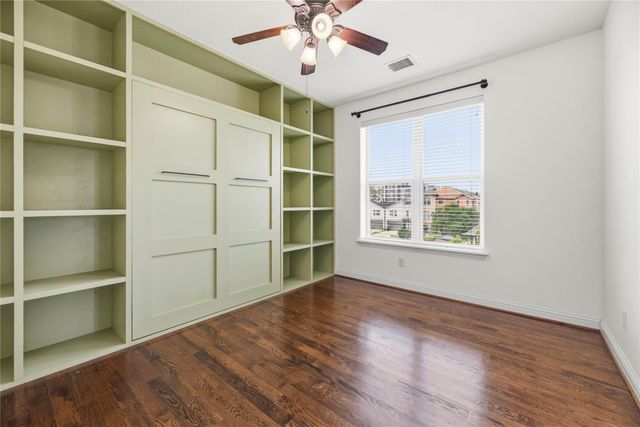 1029 W 21st Street D, Houston, TX 77008