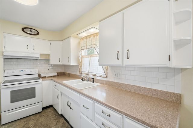 1441 Valley Street, Dayton, OH 45404