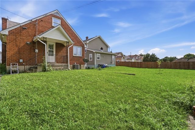 1441 Valley Street, Dayton, OH 45404
