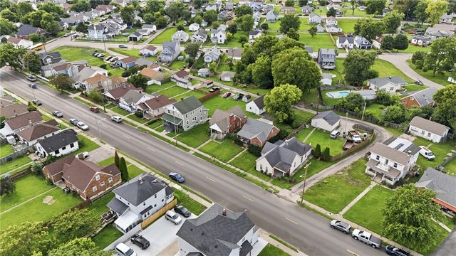 1441 Valley Street, Dayton, OH 45404
