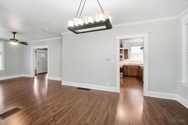 432 Hawthorne Avenue, Cincinnati, OH 45205