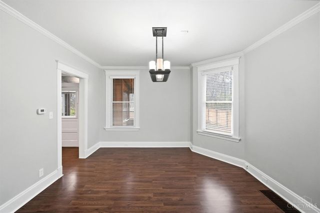 432 Hawthorne Avenue, Cincinnati, OH 45205