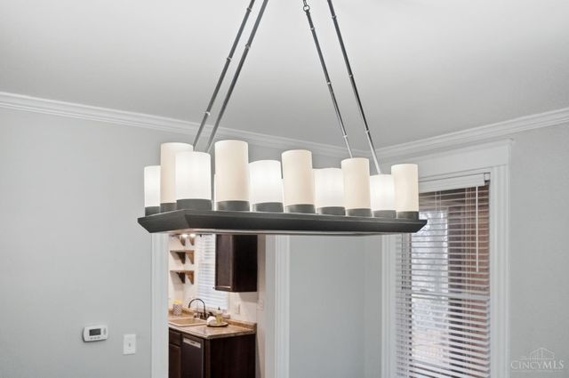 432 Hawthorne Avenue, Cincinnati, OH 45205