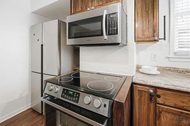 432 Hawthorne Avenue, Cincinnati, OH 45205