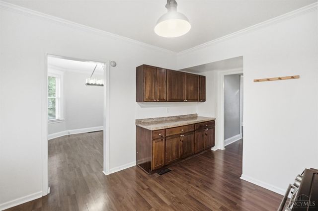 432 Hawthorne Avenue, Cincinnati, OH 45205