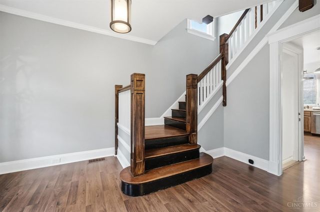 432 Hawthorne Avenue, Cincinnati, OH 45205