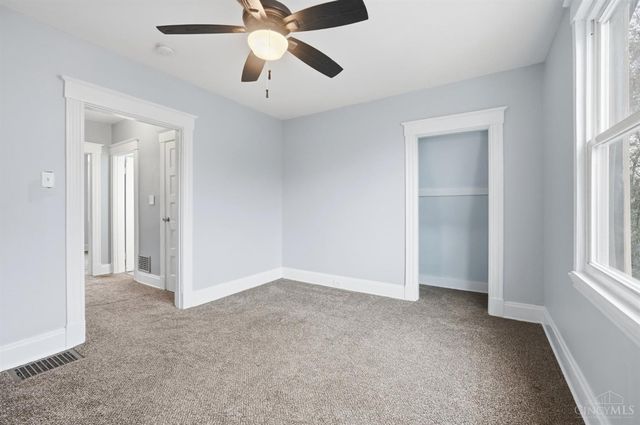 432 Hawthorne Avenue, Cincinnati, OH 45205