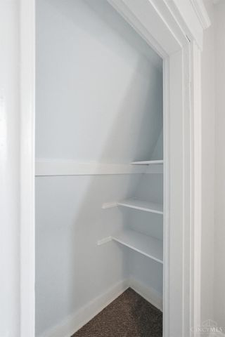 432 Hawthorne Avenue, Cincinnati, OH 45205