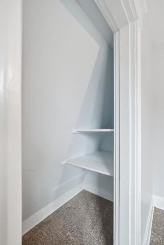 432 Hawthorne Avenue, Cincinnati, OH 45205