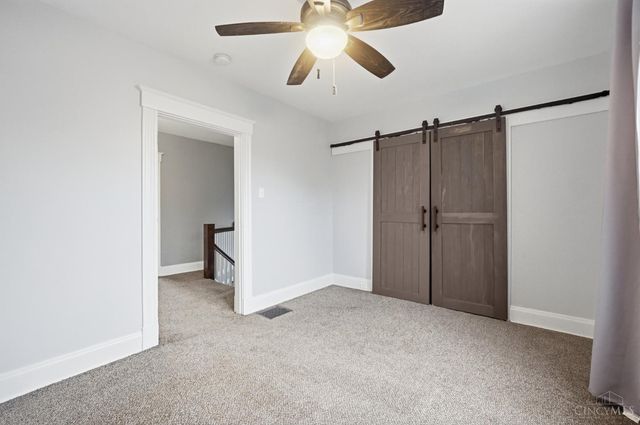 432 Hawthorne Avenue, Cincinnati, OH 45205