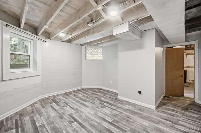 432 Hawthorne Avenue, Cincinnati, OH 45205