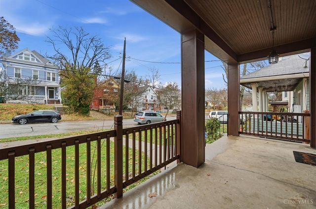 432 Hawthorne Avenue, Cincinnati, OH 45205