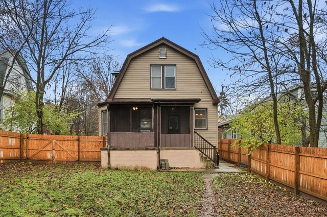 432 Hawthorne Avenue, Cincinnati, OH 45205