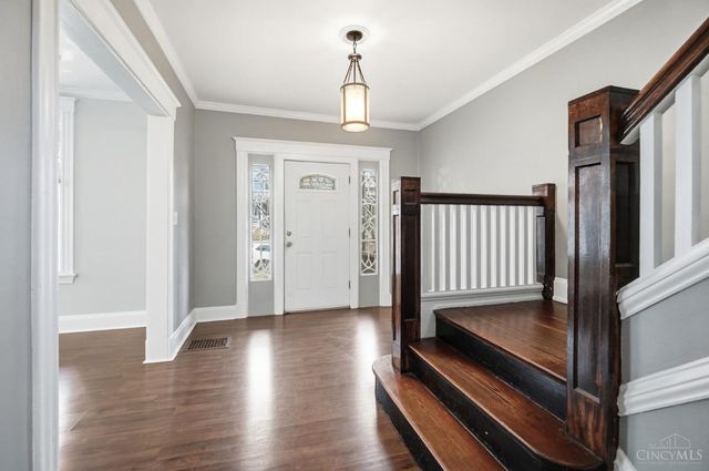 432 Hawthorne Avenue, Cincinnati, OH 45205