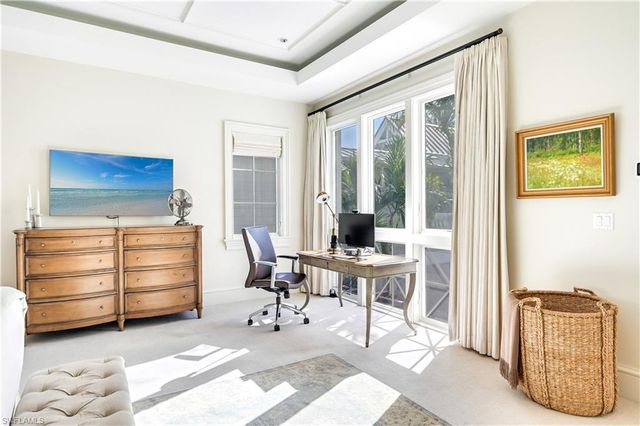 42 6th ST S, Naples, FL 34102