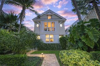 42 6th ST S, Naples, FL 34102
