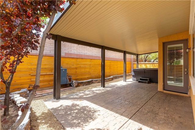 7741 Donner Peak Street, Las Vegas, NV 89166