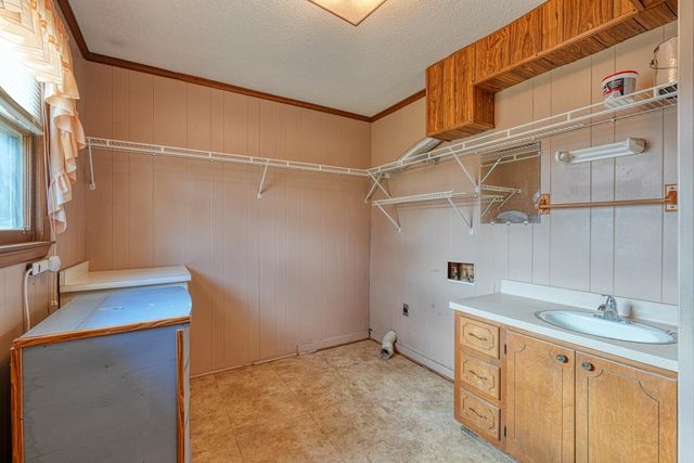 808 Cecelia Drive, Boiling Springs, SC 29316