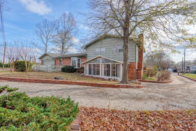 808 Cecelia Drive, Boiling Springs, SC 29316