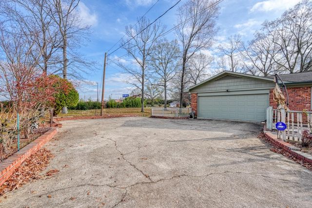 808 Cecelia Drive, Boiling Springs, SC 29316