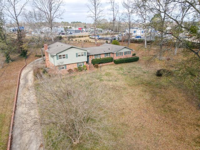 808 Cecelia Drive, Boiling Springs, SC 29316