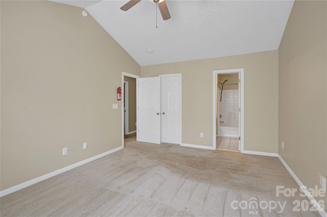 8772 Robinson Forest Drive, Charlotte, NC 28277