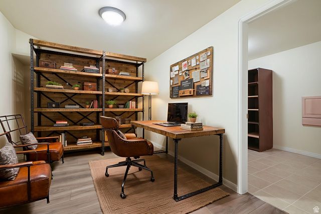 584 S OAK LN, Tooele, UT 84074