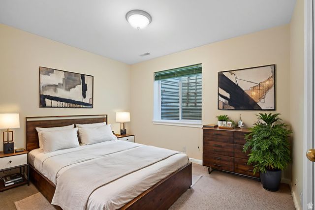 584 S OAK LN, Tooele, UT 84074