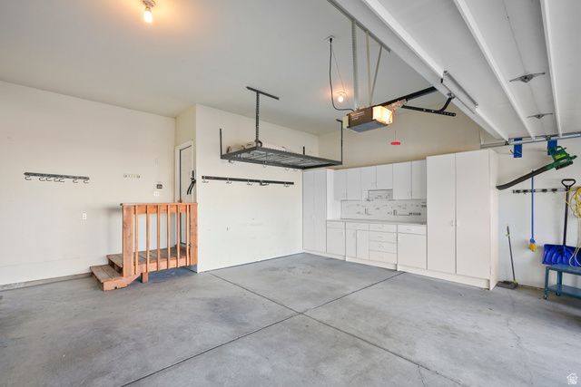 584 S OAK LN, Tooele, UT 84074