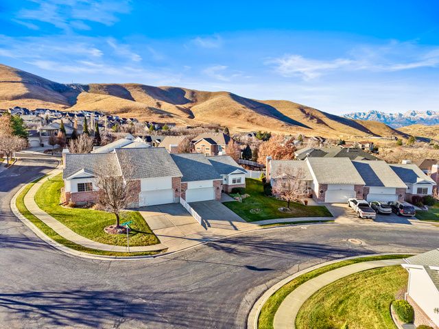 584 S OAK LN, Tooele, UT 84074