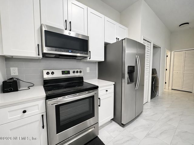 7920 MERRILL Road 1205, Jacksonville, FL 32277