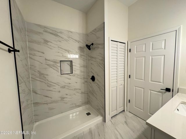 7920 MERRILL Road 1205, Jacksonville, FL 32277