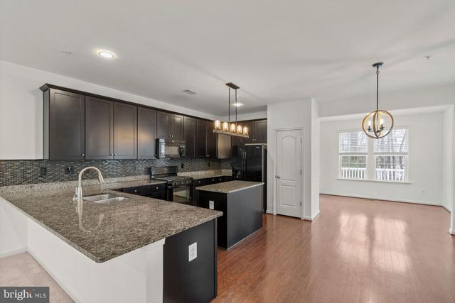 8328 HORNED OWL LN, Severn, MD 21144