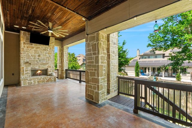 28722 Front Gate, Boerne, TX 78015