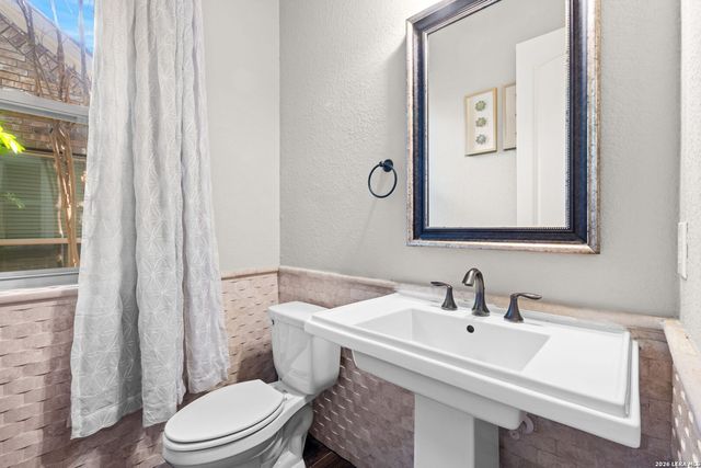 28722 Front Gate, Boerne, TX 78015