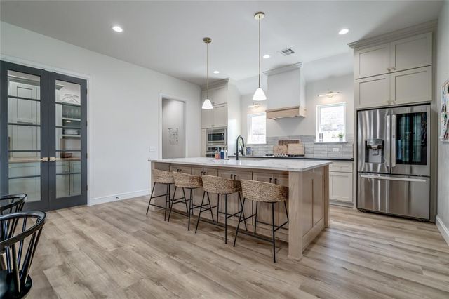 9300 NW 84th Terrace, Yukon, OK 73099