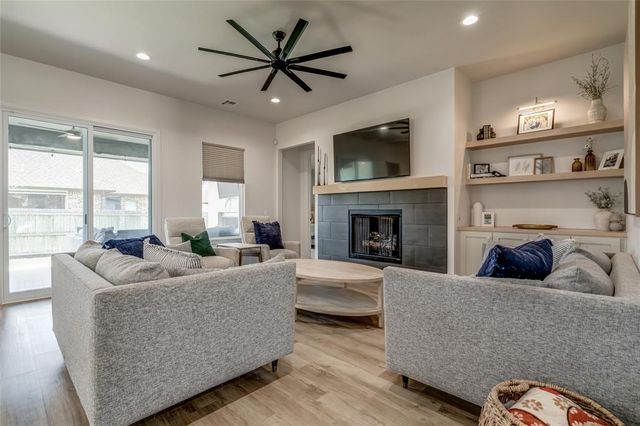 9300 NW 84th Terrace, Yukon, OK 73099