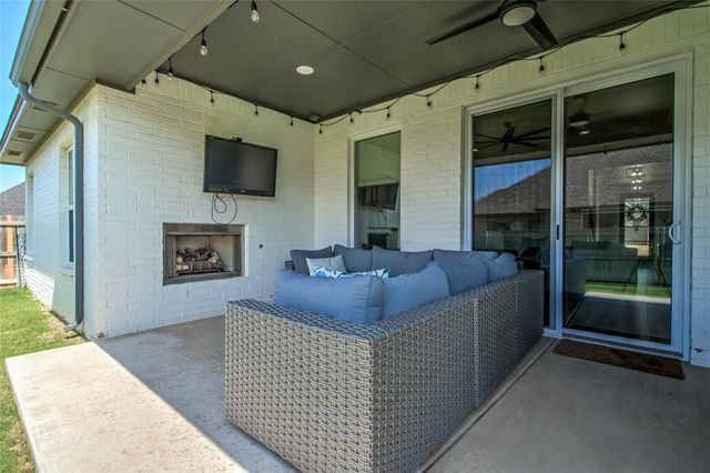 9300 NW 84th Terrace, Yukon, OK 73099