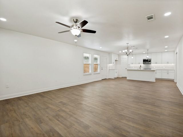 3327 Garden Lane, Dallas, TX 75215