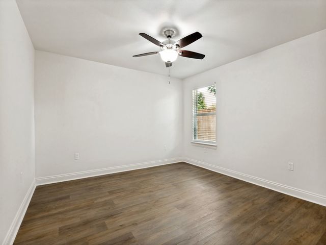 3327 Garden Lane, Dallas, TX 75215