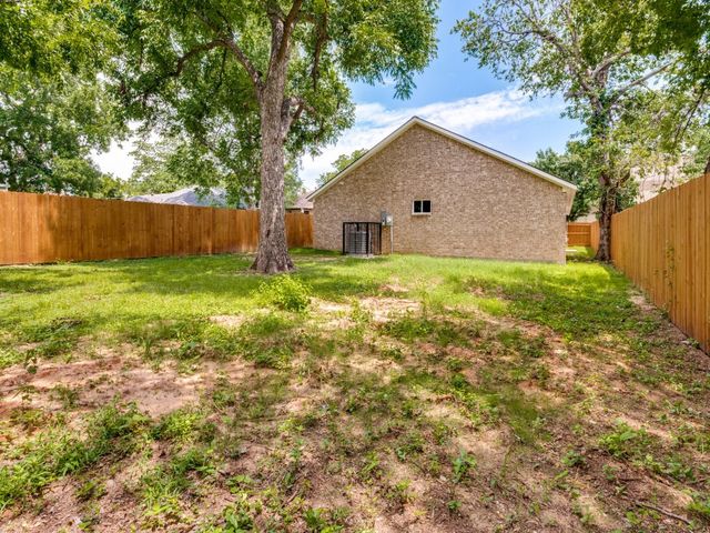 3327 Garden Lane, Dallas, TX 75215