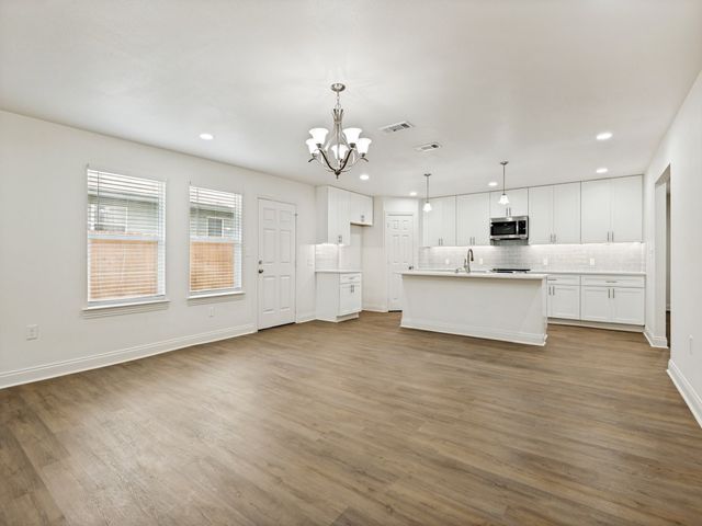 3327 Garden Lane, Dallas, TX 75215