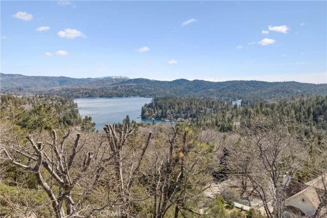 0 Matterhorn, Lake Arrowhead, CA 92352