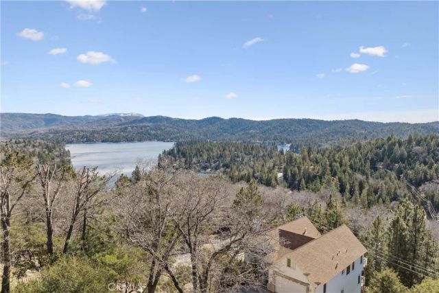 0 Matterhorn, Lake Arrowhead, CA 92352