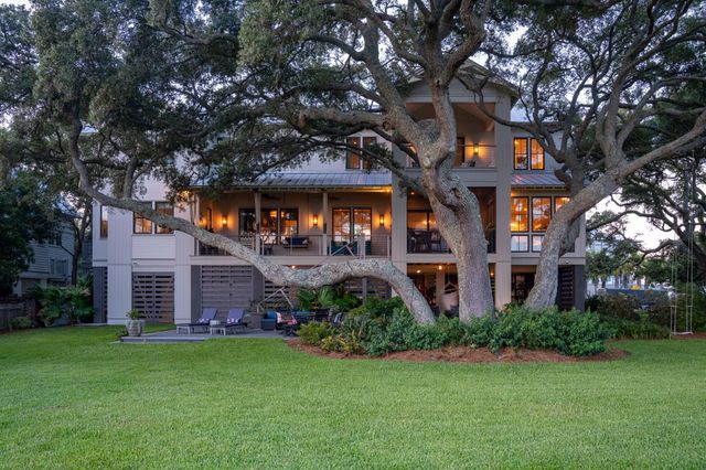 370 Schweers Lane, Mount Pleasant, SC 29464