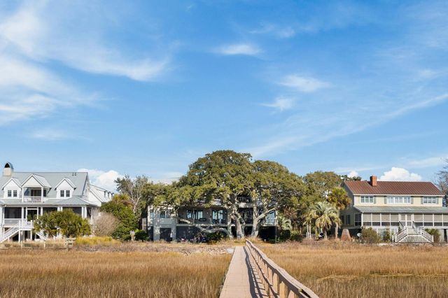 370 Schweers Lane, Mount Pleasant, SC 29464