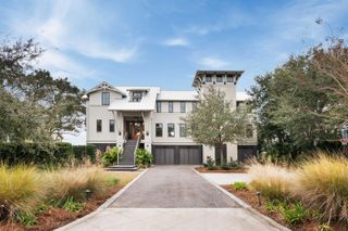 370 Schweers Lane, Mount Pleasant, SC 29464