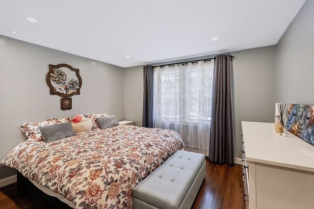 84 Lincoln St, West Bridgewater, MA 02379