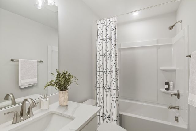 4033 Francis Spring Way, Inman, SC 29349